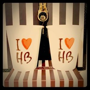 Exclusive Henri Bendel Mug Set